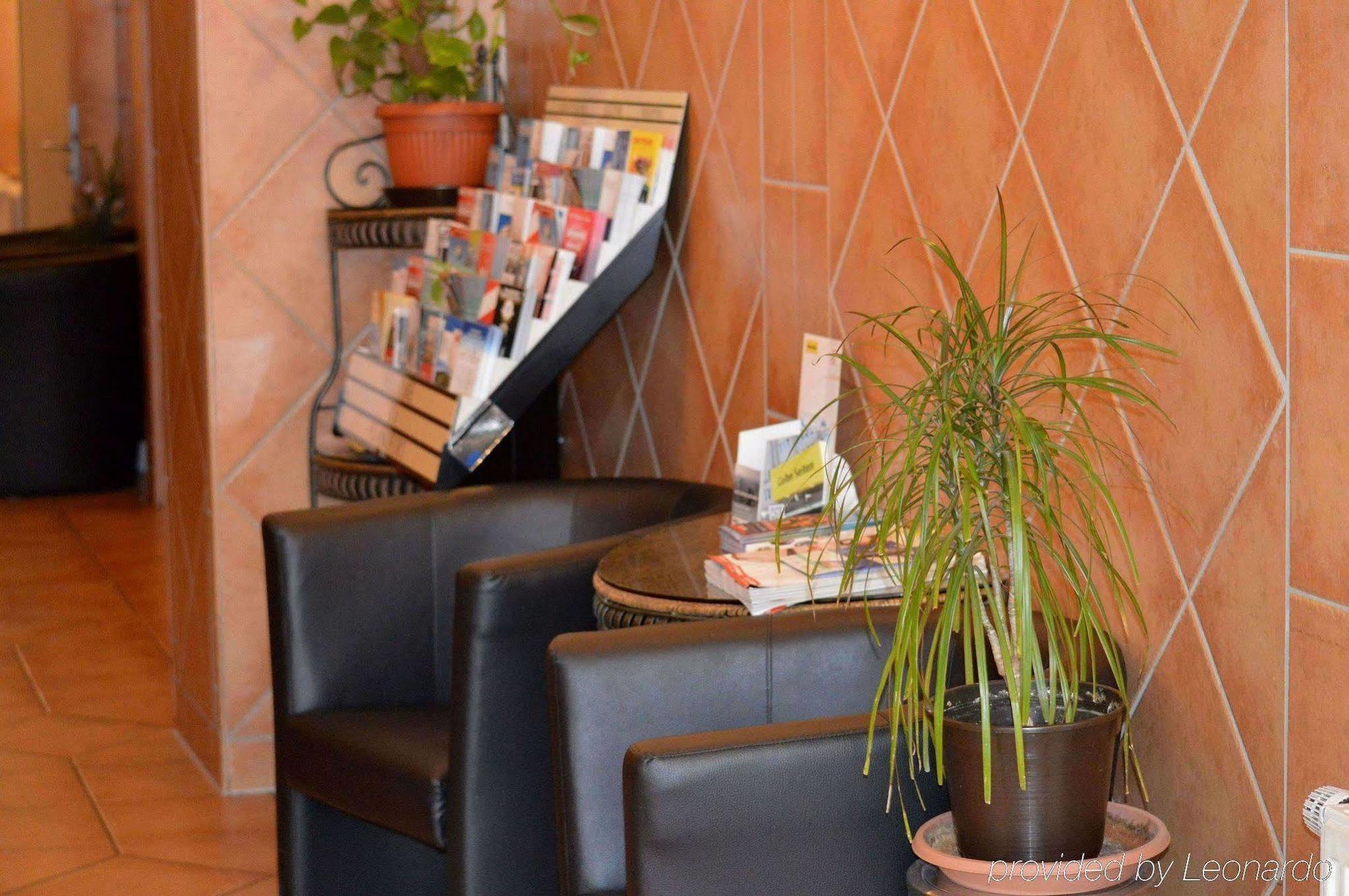 City Hotel West Frankfurt am Main Luaran gambar